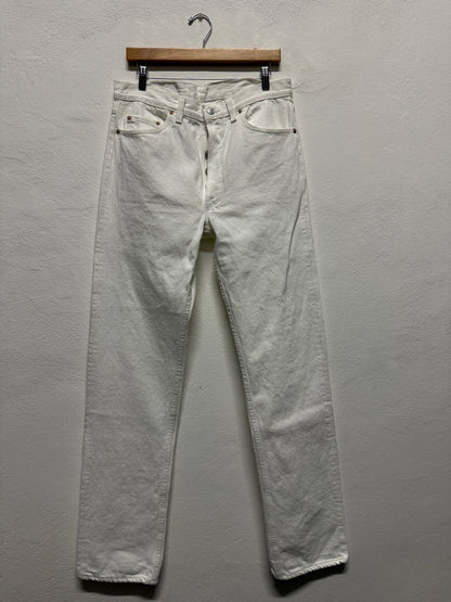 Vintage White Levi’s 501 Made in Usa “W33 L36”