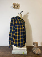 Vintage Flannel Shirt “M/L”