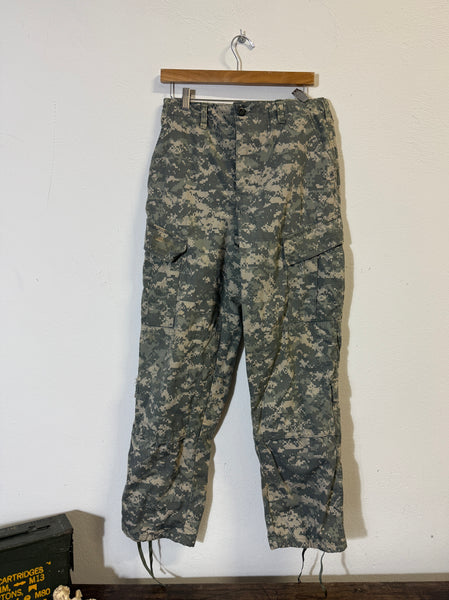 Vintage Digital Camo Cargo Pants “W31”