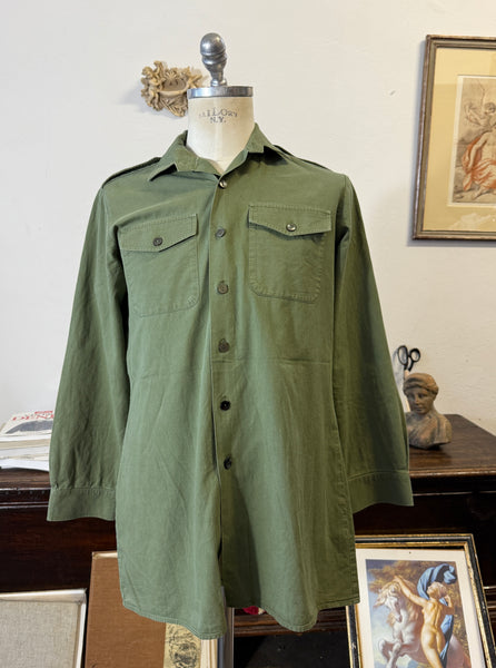 Vintage British Army Shirt “M”