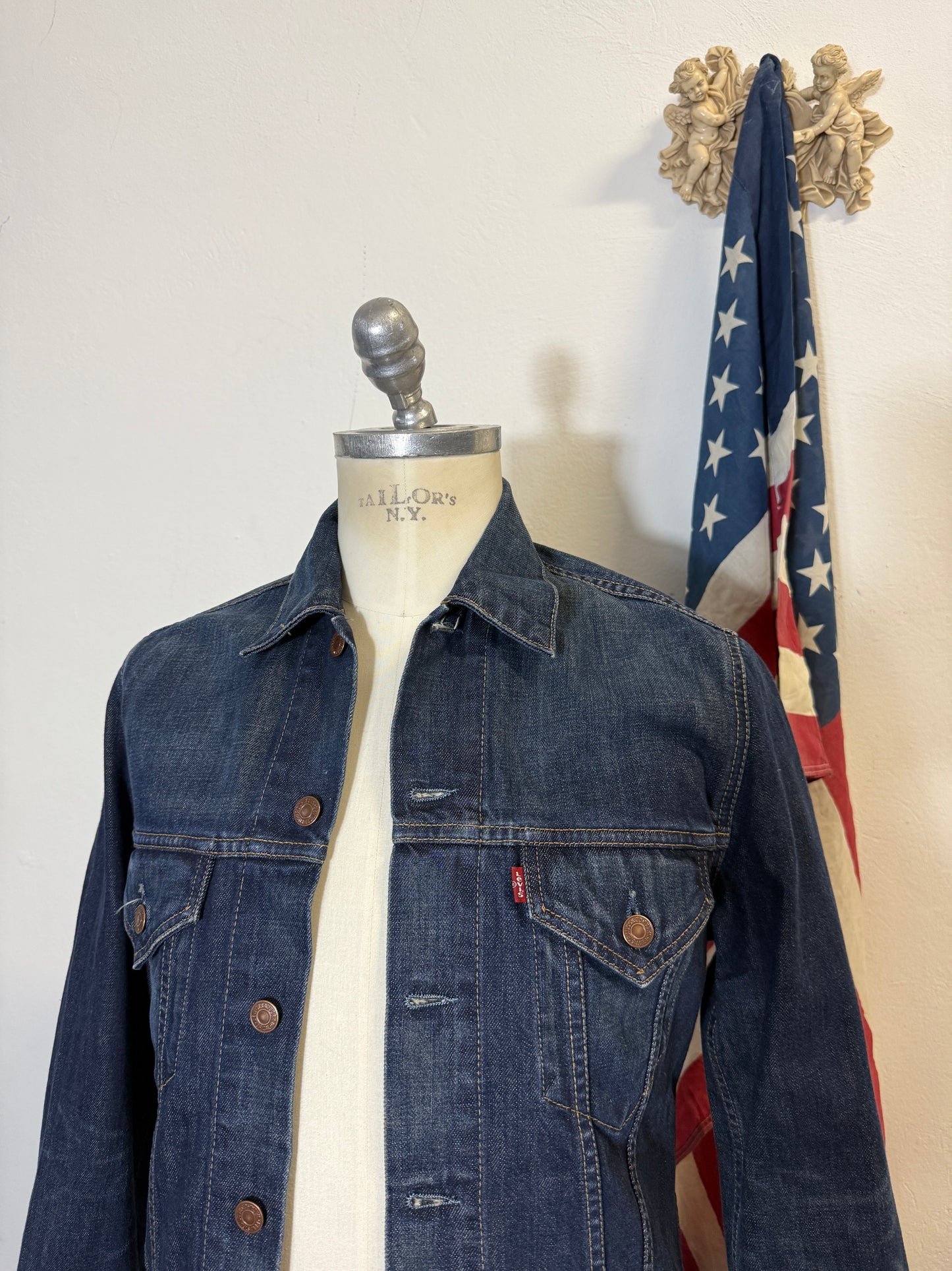 Vintage Levi’s Jacket “S”