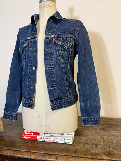 Vintage Levi’s Jacket “S”