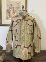 Vintage 80’s Desert Field Jacket M65 U.S. Army “M”