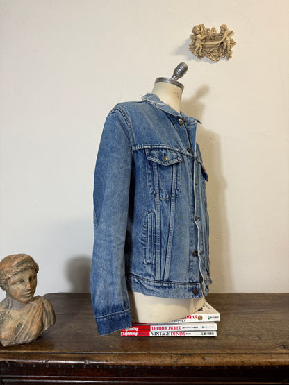 Vintage Levi’s Jacket “M”