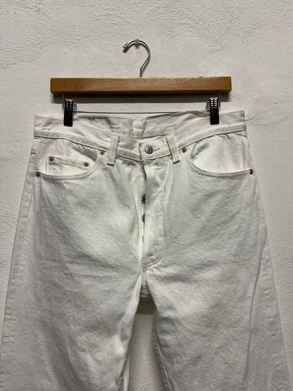 Vintage White Levi’s 501 Made in Usa “W33 L36”