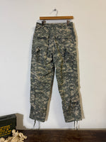 Vintage Digital Camo Cargo Pants “W31”