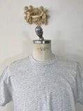 T-shirt gris moyen